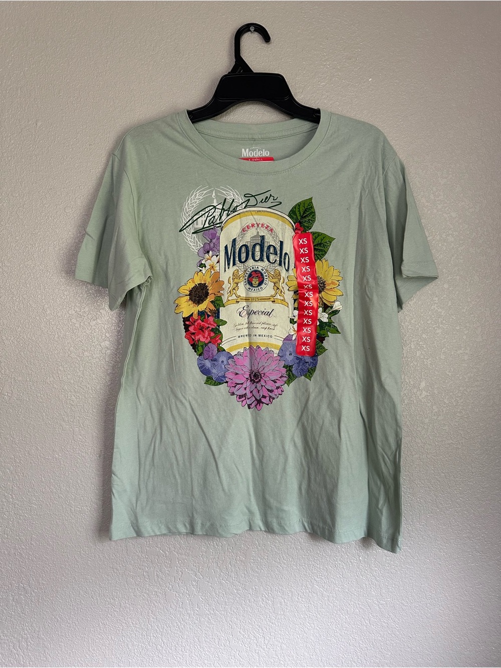 NWT Cerveza Modelo Oversized Comfy Graphic T-Shirt